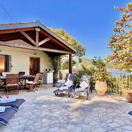 Villa Beachfront House By Dadovillas