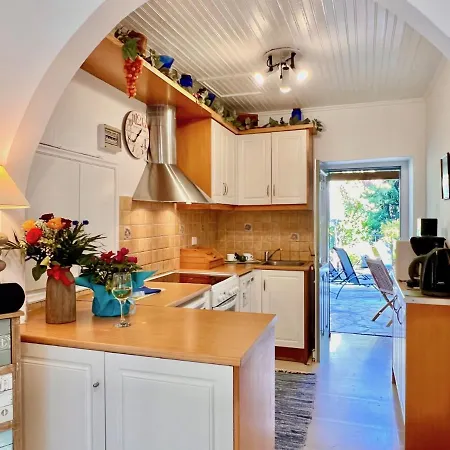 Beachfront House By Dadovillas *