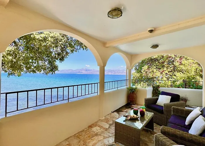 Beachfront House By Dadovillas 빌라 아프라오스