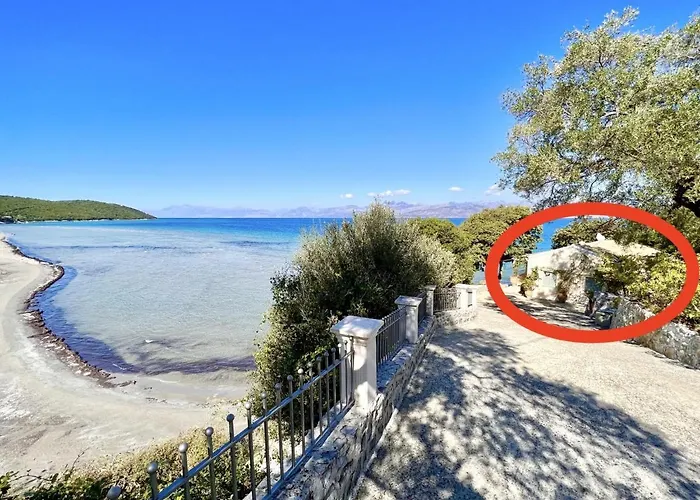 Beachfront House By Dadovillas