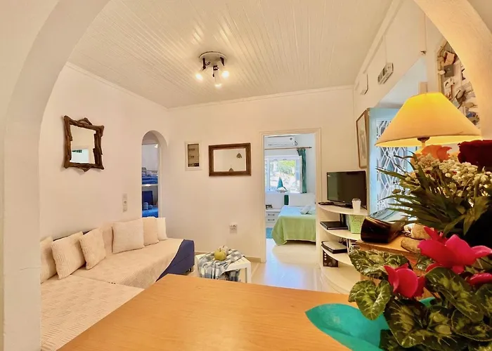 Villa Beachfront House By Dadovillas Apraósz