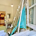 Beachfront House By Dadovillas *
